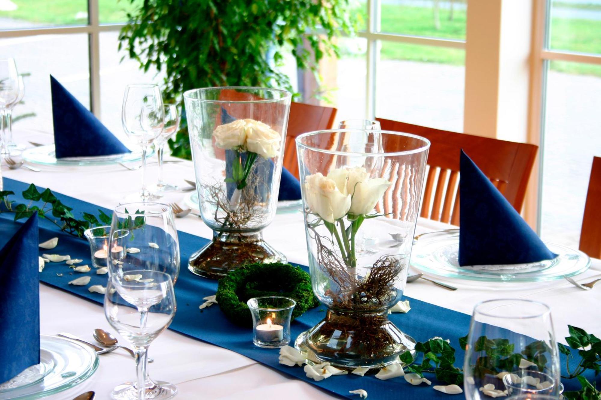 Land-Gut-Hotel Restaurant Kreuz Meyer Щур Екстериор снимка
